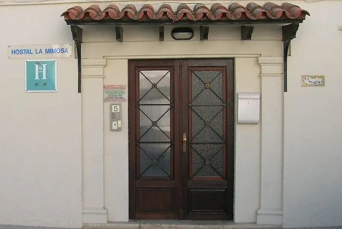 La Mimosa Guesthouse